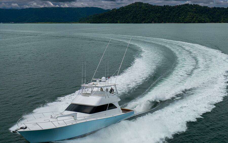 2004 Viking 61 Convertible 