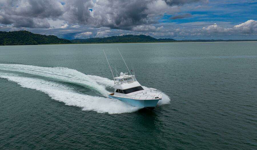 2004 Viking 61 Convertible 