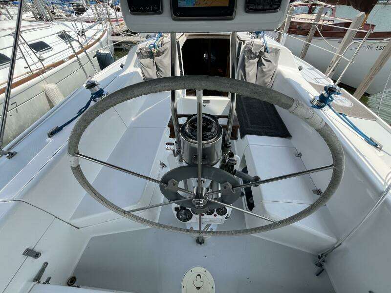 La Vita e Bella 32ft Catalina Yacht For Sale