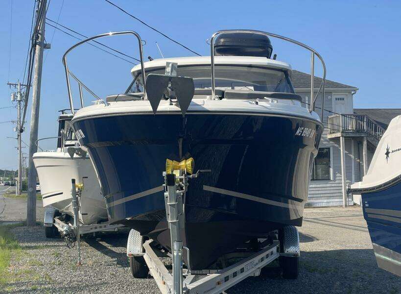 27ft Jeanneau Yacht For Sale