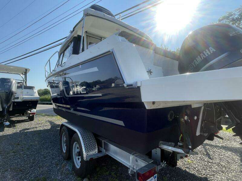 27ft Jeanneau Yacht For Sale
