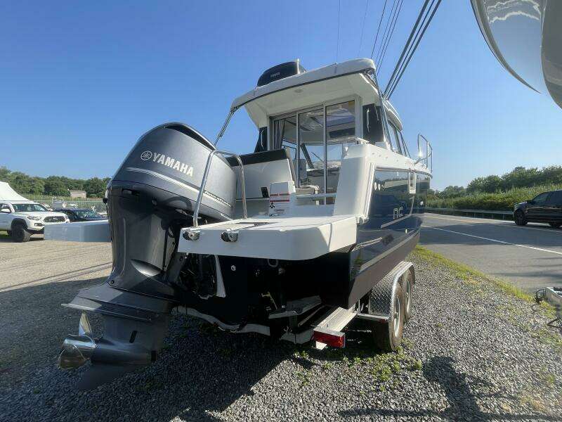 27ft Jeanneau Yacht For Sale