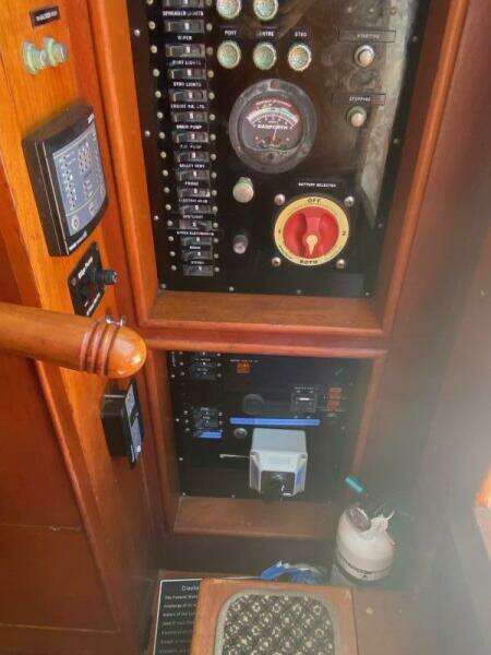 36ft Grand Banks Yacht For Sale