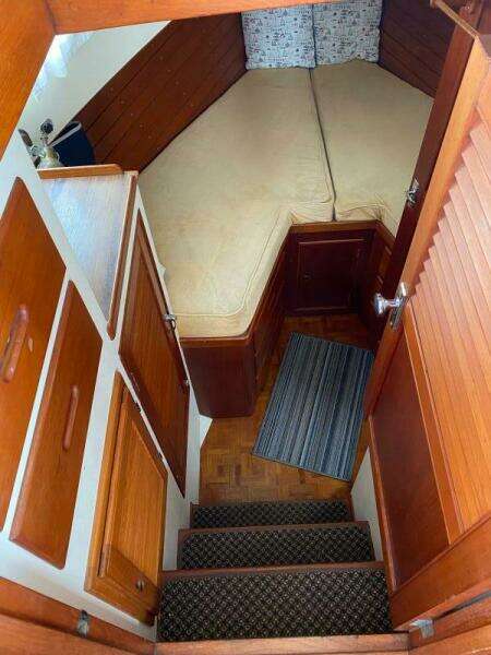 36ft Grand Banks Yacht For Sale