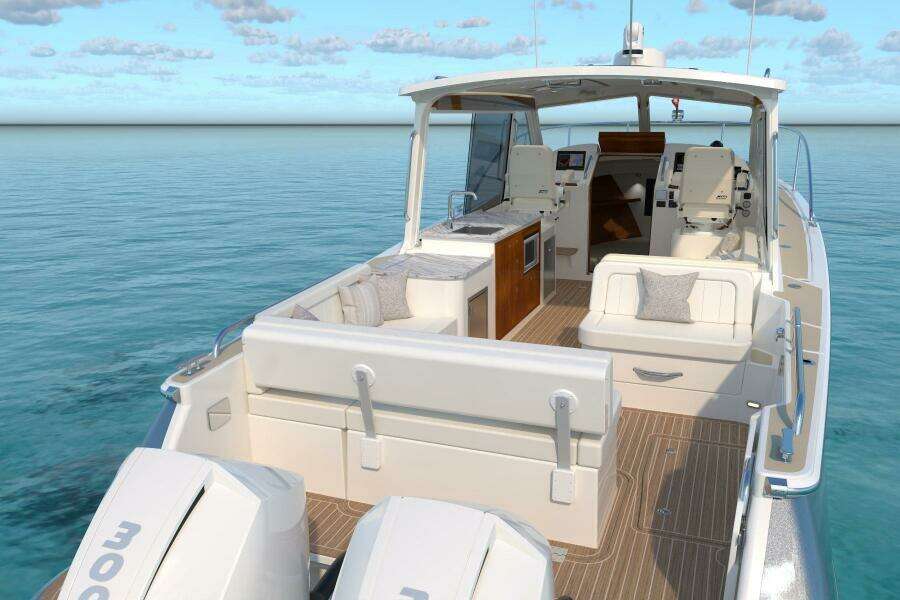 38ft MJM Yacht For Sale