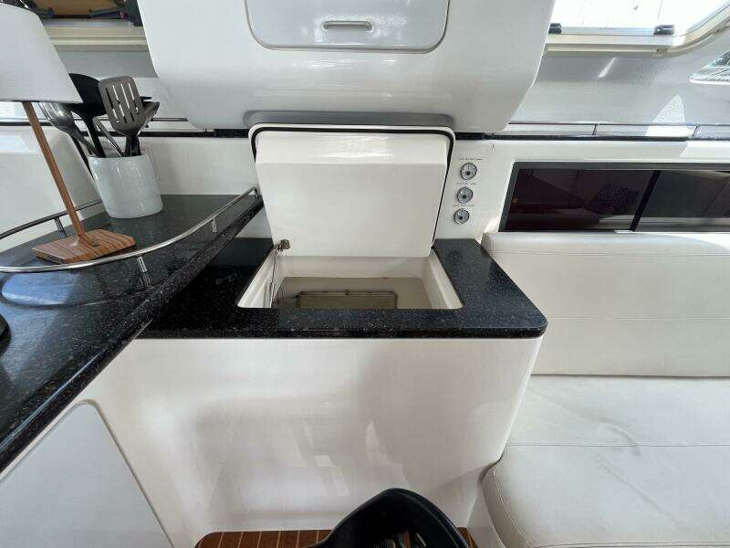 No Worries 52ft Voyage Yachts Yacht For Sale