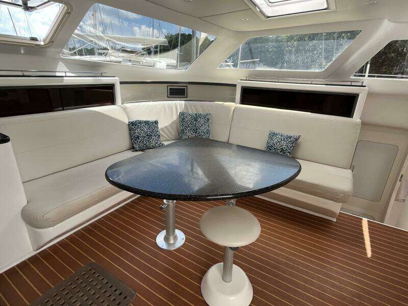 No Worries 52ft Voyage Yachts Yacht For Sale
