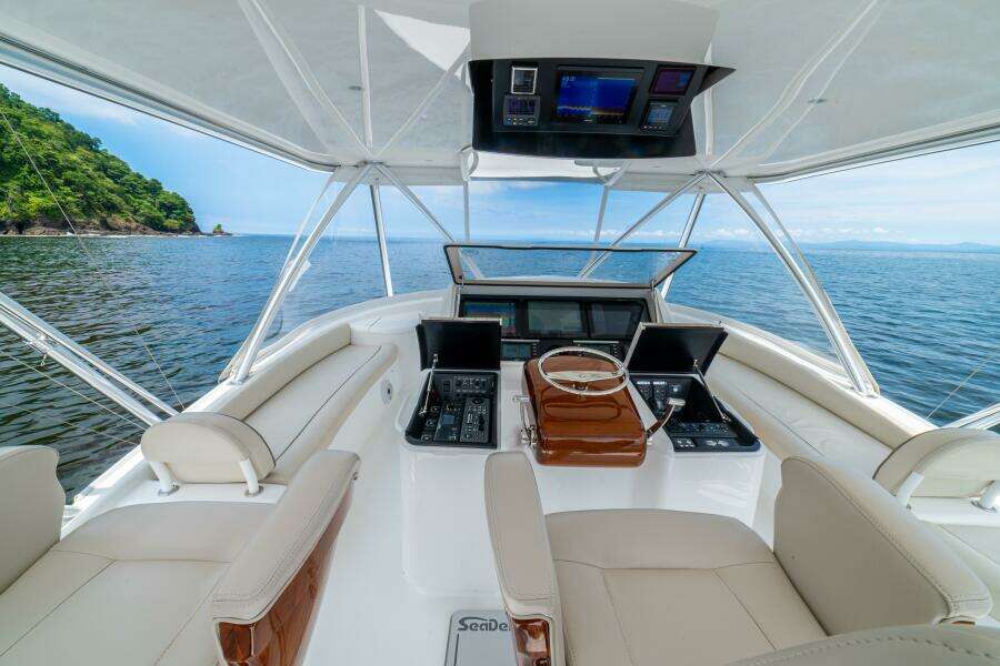 2021 Viking 58 Convertible 