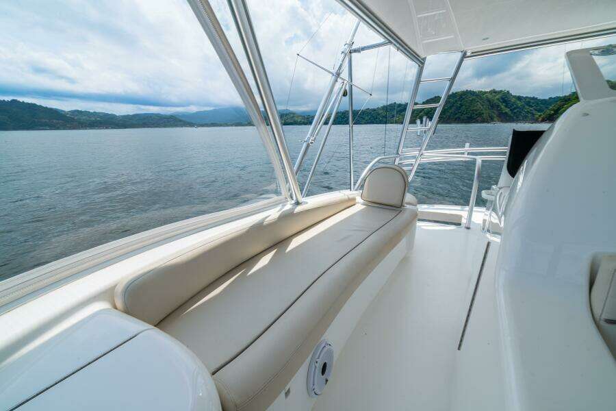2021 Viking 58 Convertible 