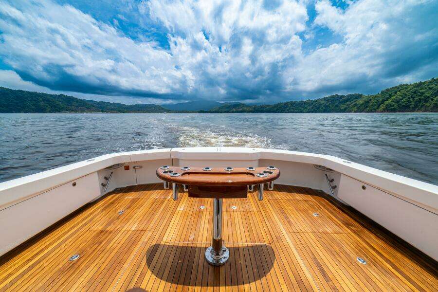 2021 Viking 58 Convertible 