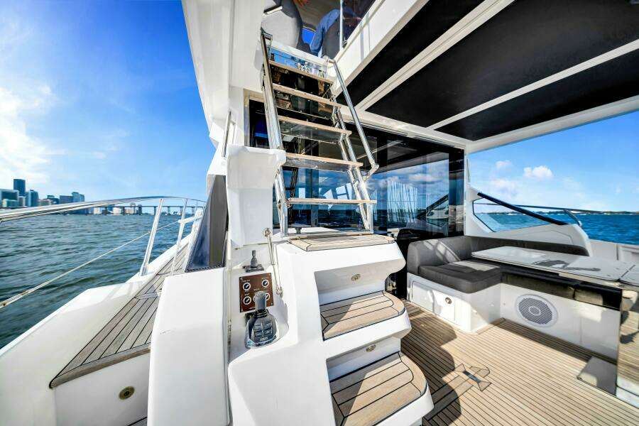 AMF 59ft Azimut Yacht For Sale