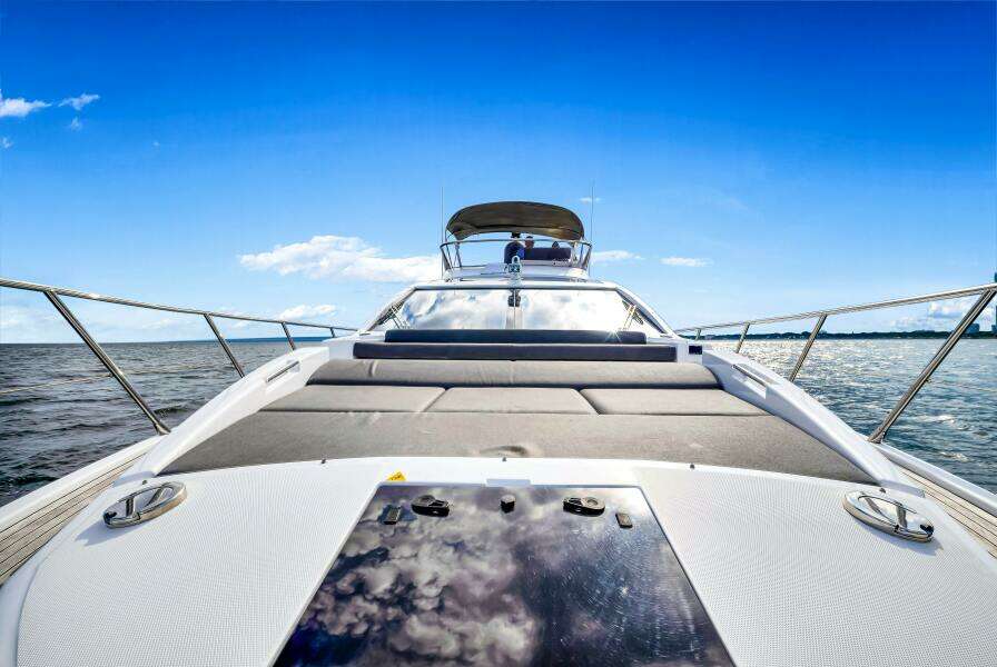 AMF 59ft Azimut Yacht For Sale