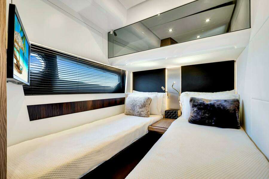 AMF 59ft Azimut Yacht For Sale