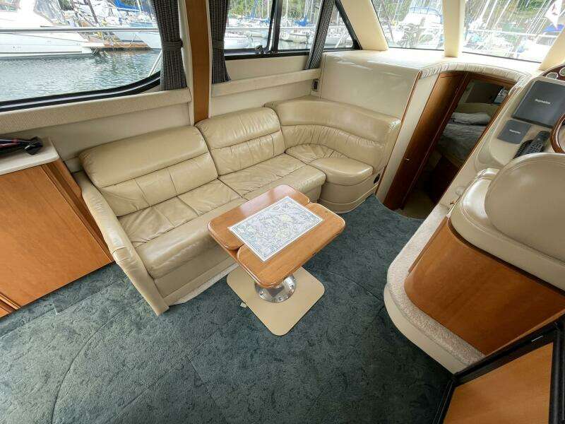 MA CHERI 34ft Meridian Yacht For Sale