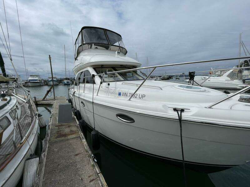 MA CHERI 34ft Meridian Yacht For Sale