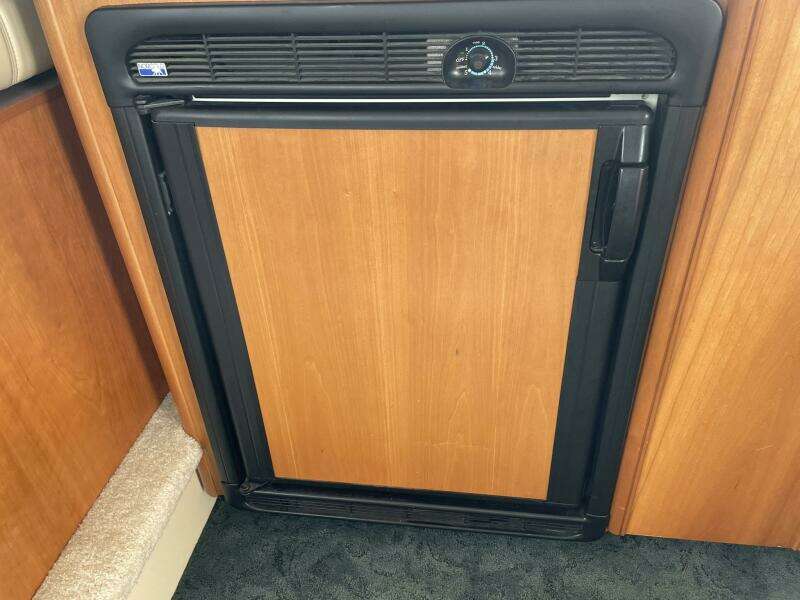 MA CHERI 34ft Meridian Yacht For Sale