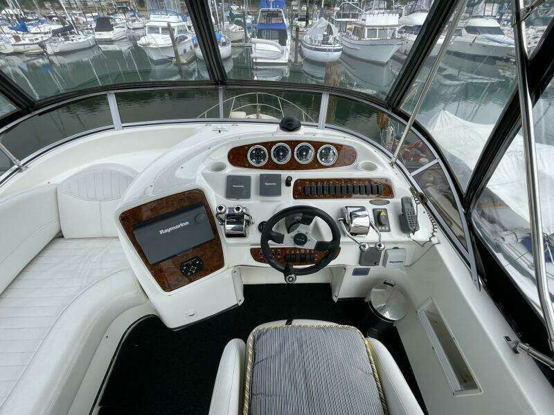 MA CHERI 34ft Meridian Yacht For Sale