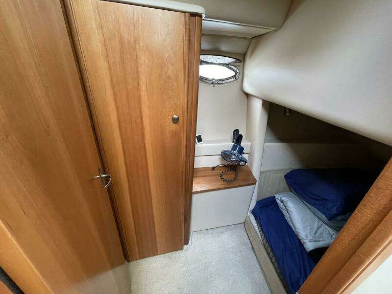 MA CHERI 34ft Meridian Yacht For Sale