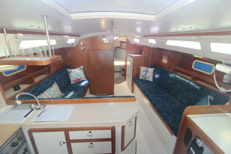 Sail La Vie 30ft Catalina Yacht For Sale