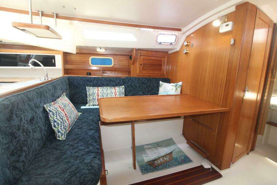 Sail La Vie 30ft Catalina Yacht For Sale