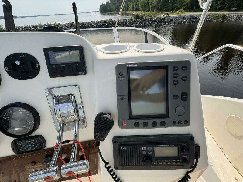 32ft Silverton Yacht For Sale
