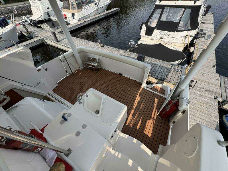 32ft Silverton Yacht For Sale