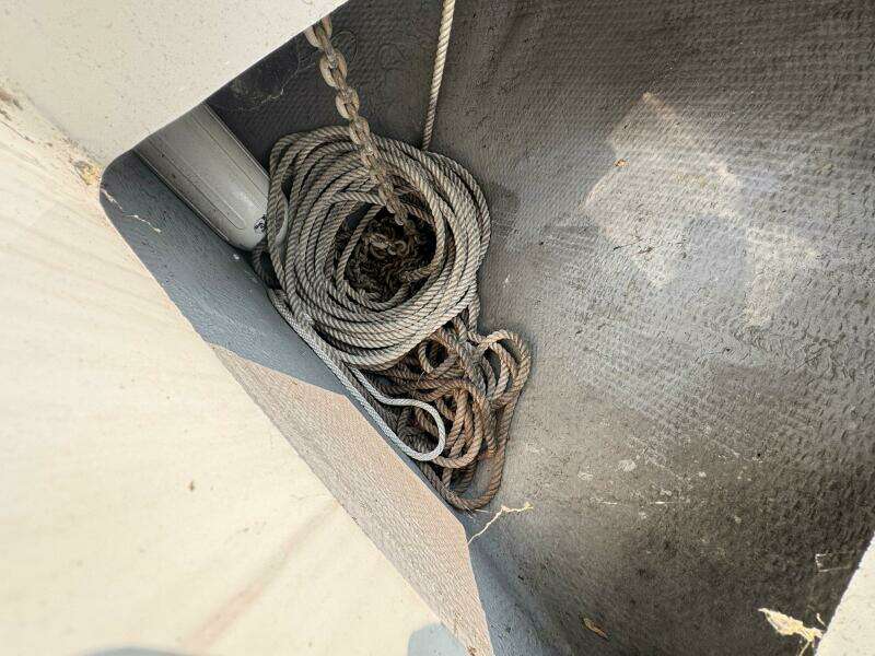32ft Silverton Yacht For Sale