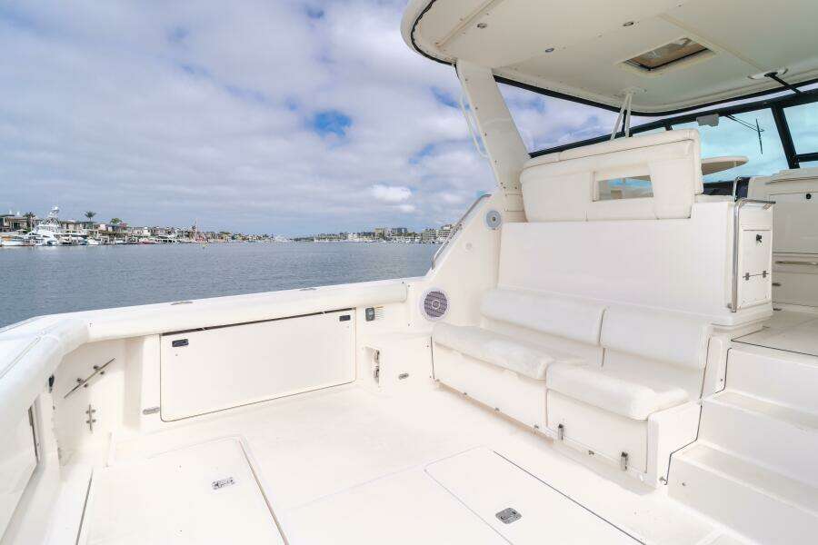 HALF DOZEN 41ft Tiara Yachts Yacht For Sale