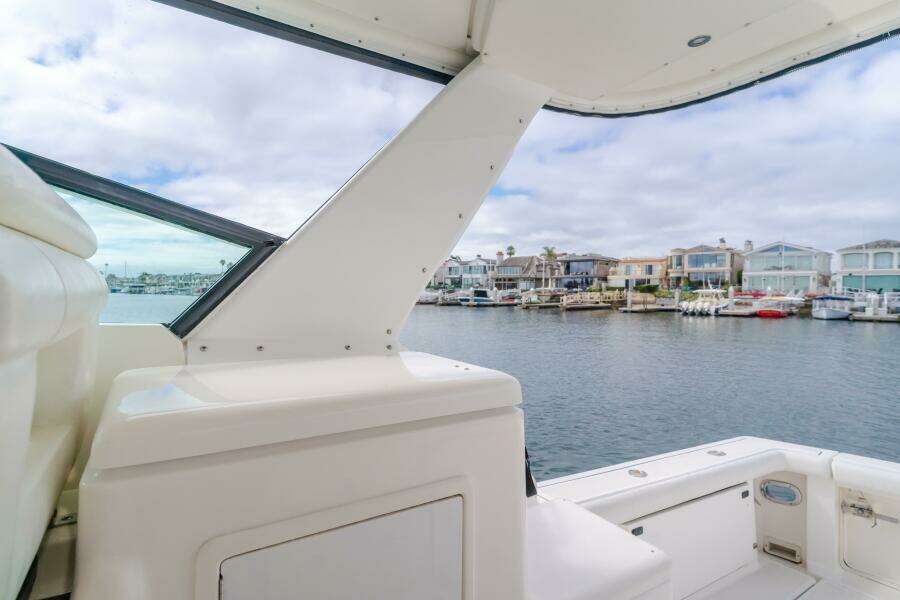 HALF DOZEN 41ft Tiara Yachts Yacht For Sale