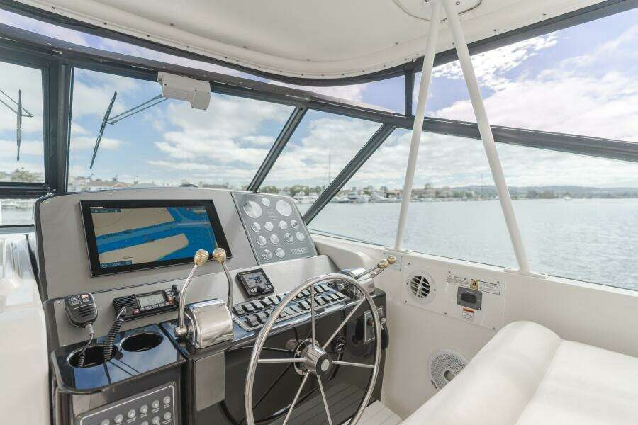 HALF DOZEN 41ft Tiara Yachts Yacht For Sale