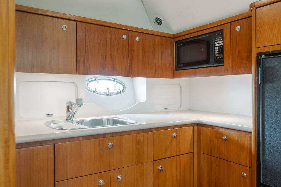 HALF DOZEN 41ft Tiara Yachts Yacht For Sale