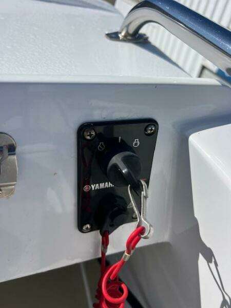 LEO 30ft Custom Yacht For Sale
