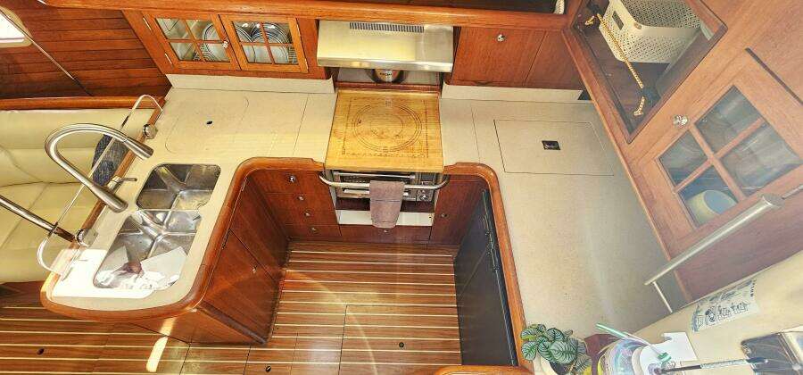 45ft Hunter Yacht For Sale