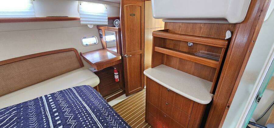 45ft Hunter Yacht For Sale