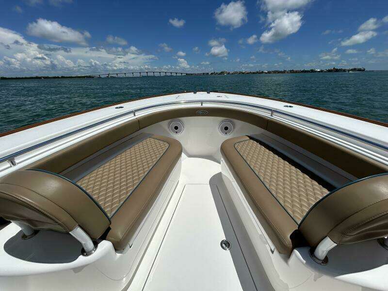 2021 Valhalla Boatworks V-33 Center Console