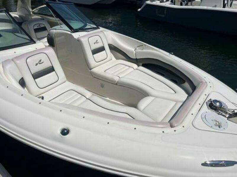 29ft Sea Ray Yacht For Sale