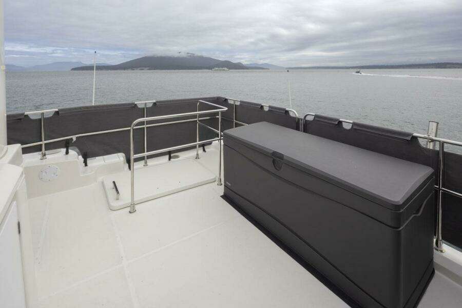 Fly Bridge Aft
