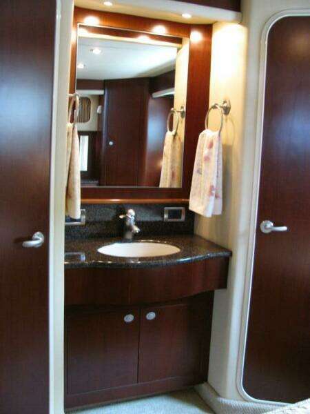 Tre Bella 39ft Sea Ray Yacht For Sale