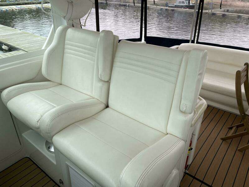 Tre Bella 39ft Sea Ray Yacht For Sale
