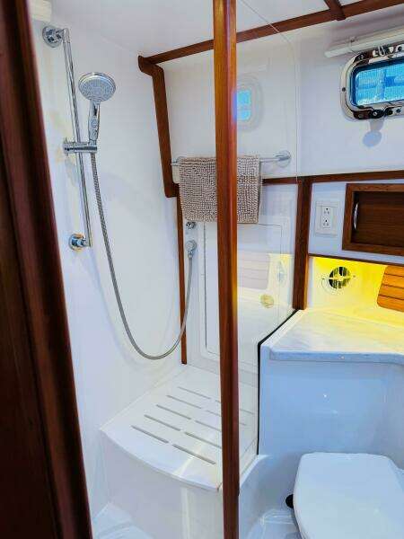 On Holidays   Reserved 42ft Sabre Yacht For Sale