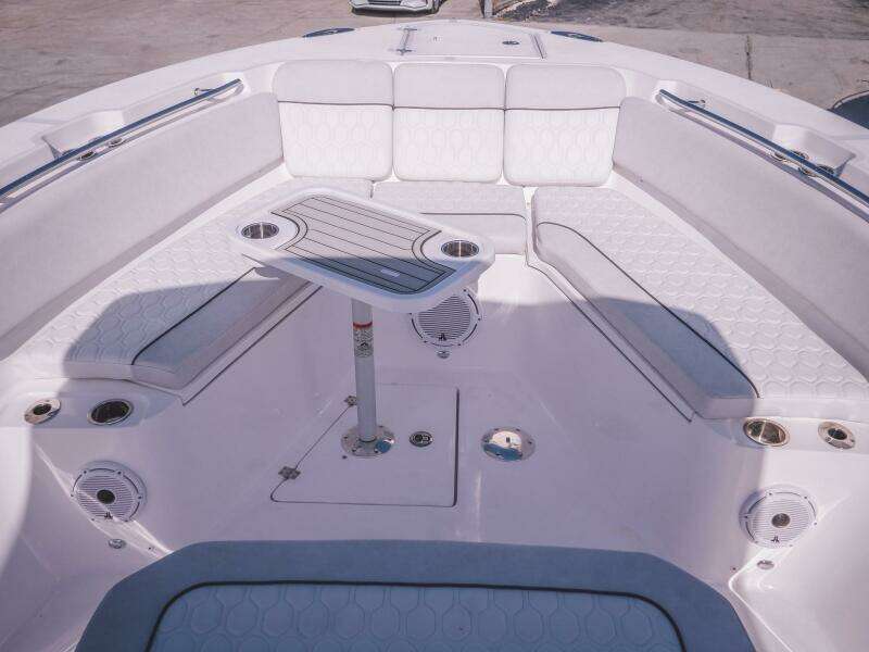 32ft Sea Fox Yacht For Sale