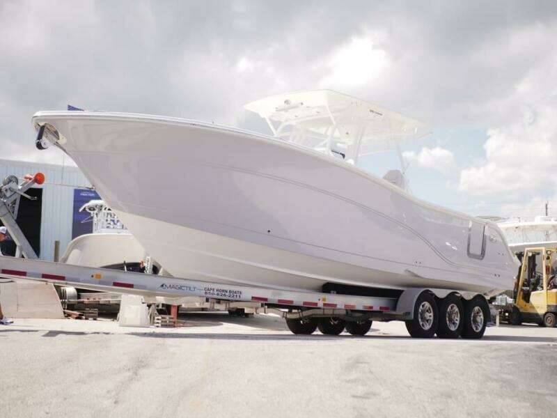 32ft Sea Fox Yacht For Sale