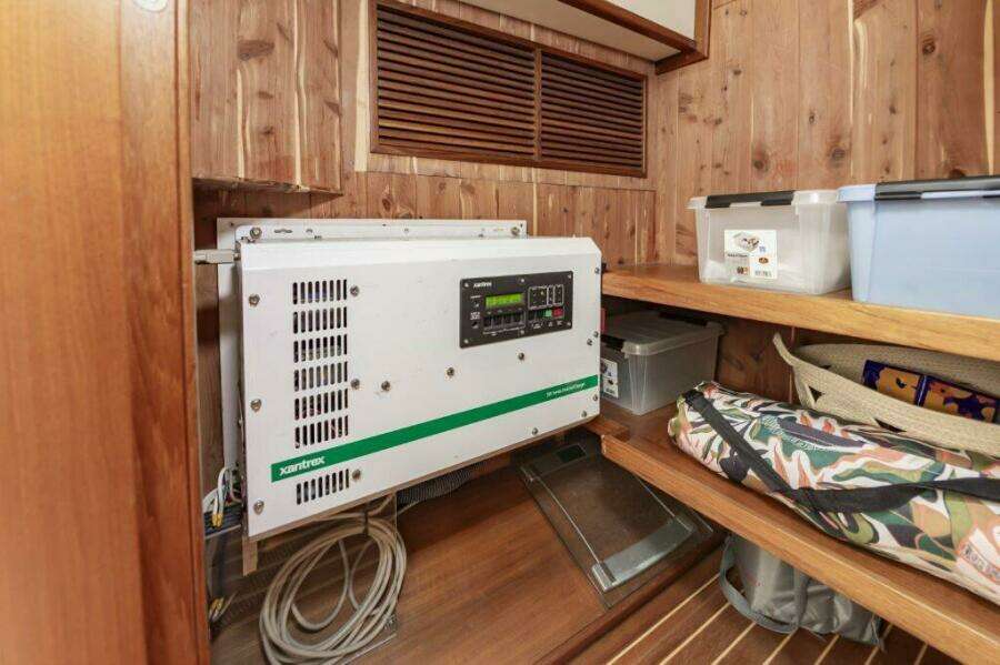 Abb31508 2ec9 4415 B3ed D9ef4f5ded64