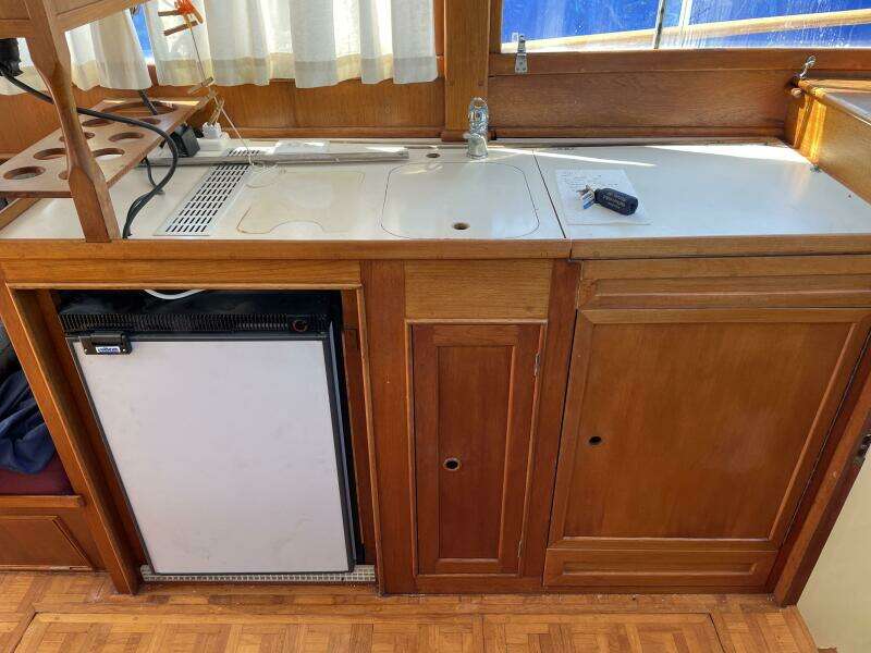 ANTIM 32ft Grand Banks Yacht For Sale