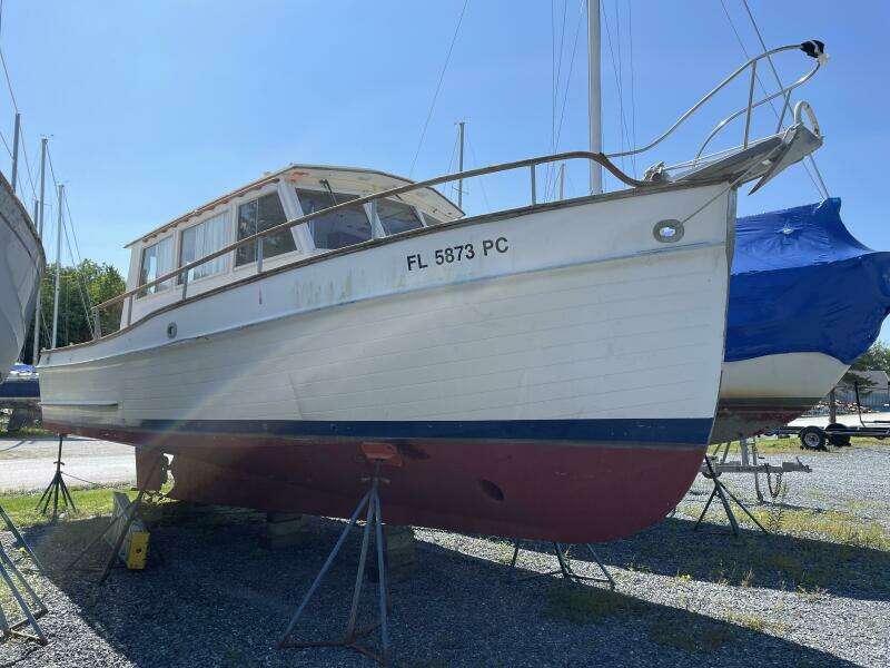 ANTIM 32ft Grand Banks Yacht For Sale