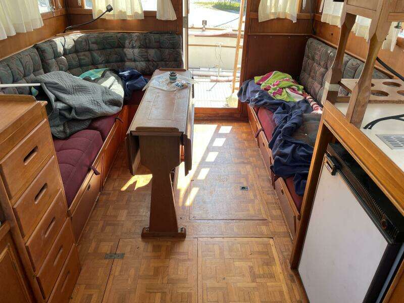 ANTIM 32ft Grand Banks Yacht For Sale