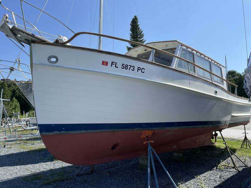 ANTIM 32ft Grand Banks Yacht For Sale