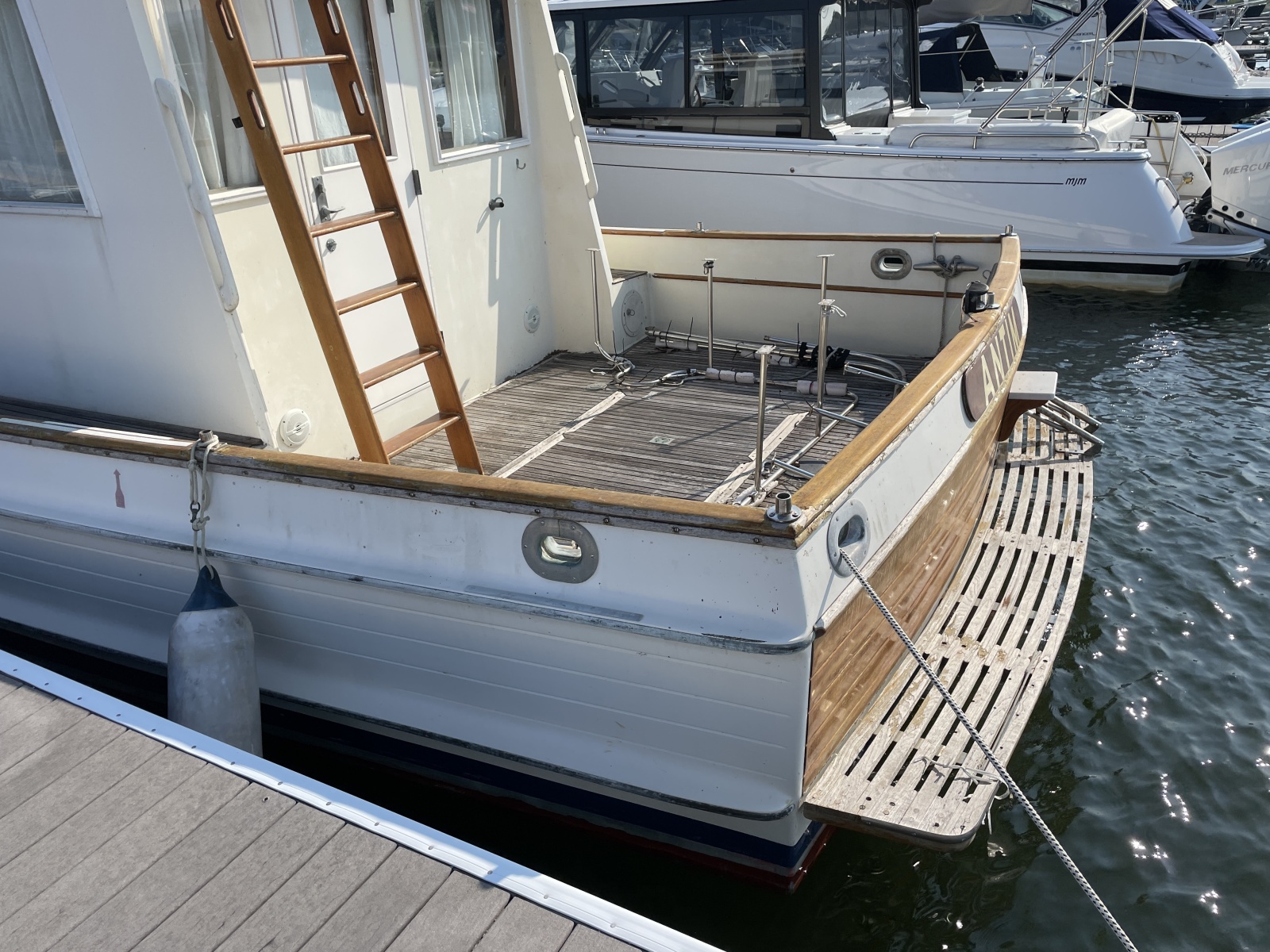 1982 Grand Banks