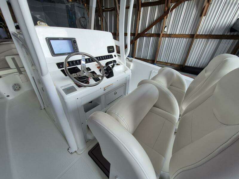 29ft Sea Hunt Yacht For Sale