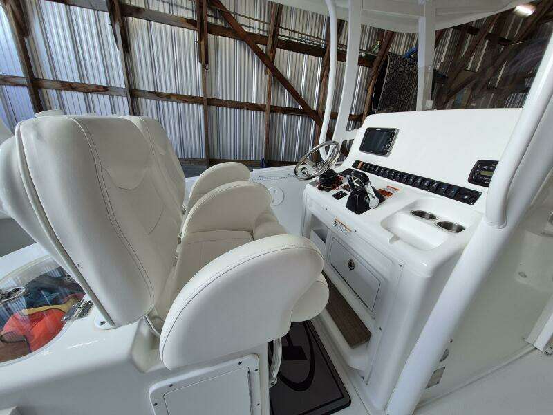 29ft Sea Hunt Yacht For Sale